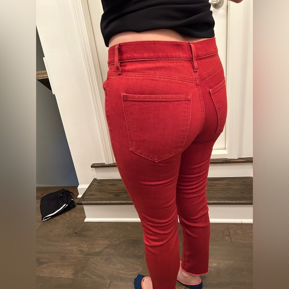 Ann Taylor red “The Skinny” jeans in size 8